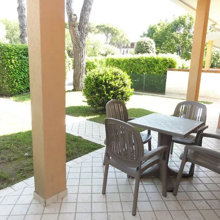 Agavi 2 Nyaraló Bibione